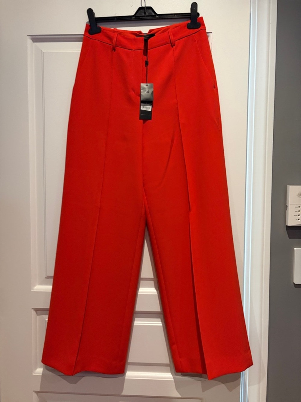 BCBGMaxAzria Wide-Leg High-Rise Pants in Red